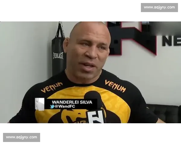 UFC狼人对决猿人终极力量与野性荣耀之战揭秘全面解析史诗级对抗