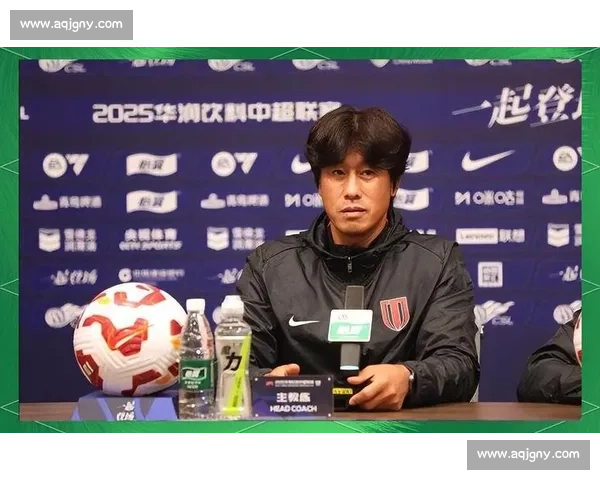 上港对阵华夏焦点之战解析球队战术与赛季走势前景预测与关键球员表现