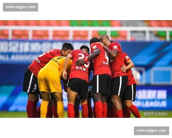 中超焦点战辽宁宏运对阵广州恒大实力碰撞悬念升级谁主沉浮引爆看点
